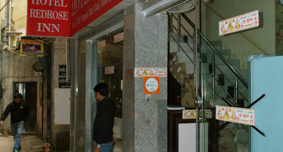 Hotel Pranshu Inn, New Delhi 1